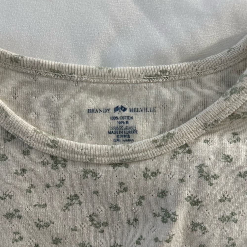Brandy Melville Top